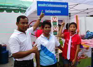 ชมรมเฝ้าระวังแอลกอฮอล์และบุหรี่จังหวัดสมุทรปราการ ร่วมกับเครือข่ายประชาคมงดเหล้าสมุทรปราการและกลุ่มต้นกล้าปราการ ได้ร่วมกิจกรรมเป็นงานกาชาดสมุทรปราการ(ปลอดเหล้า) และงานห่มผ้าพระสมุทรเจดีย์