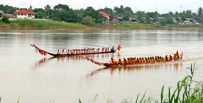 อบจ.พิจิตรเชิญชมแข่งเรือยาวชิงเจ้าลำน้ำยม