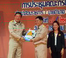 ผวจ.เลยหนุนเต็มที่งดเหล้าเข้าพรรษามหากุศล 2555