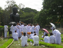 เปิดโครงการ “ปลูกหัวใจผู้หญิง หัวใจแม่ฯ” ฉลองปีแห่งพุทธชยันตี