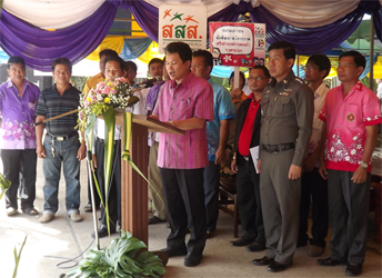 เยาวชนนครนายกร่วมใจ อนุรักษ์วิถีไทยแข่งเรือปลอดเหล้า