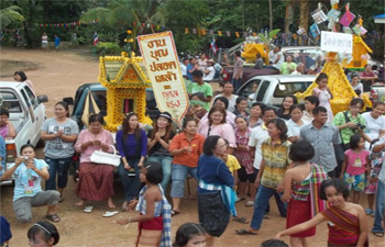 สระแก้วจัดใหญ่งานบุญประเพณีแห่ประสาทผึ้งปลอดเหล้า