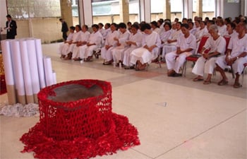 สระแก้ว “เทเหล้า-เผาบุหรี่ ค้นหาคนดีต้นแบบ ปลอดเหล้า”