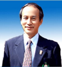 น.พ.สุริยา รัตนปริญญา 
