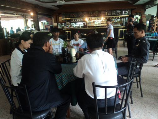 เยาวชนนครนายกลุยตรวจร้านเหล้า