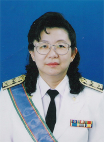 พ.ญ.ชไมพันธุ์ สันติกาญจน์ 