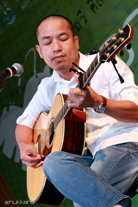เอก พจนาถ 