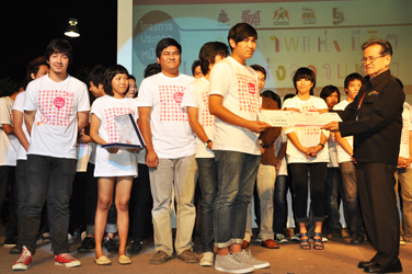 ชวนน้องดูหนังหลังเอ็นทรานซ์ กับ ปิ๊งส์