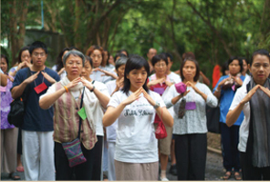 ร่วมจาริกธรรมกับ ท่านติช นัท ฮันห์ 