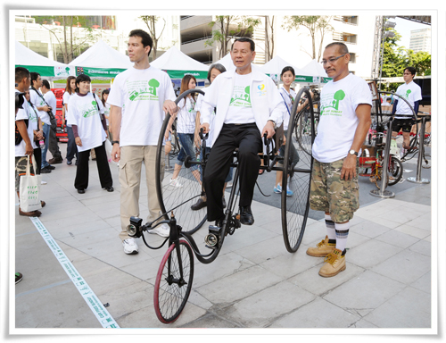 ประมวลภาพงาน “Car Free Sunday หยุดใช้รถ เพิ่มพลังกาย ใช้รถสาธารณะ 7 วัน 1 ครั้ง เพื่อคุณ เพื่อเรา เพื่อโลก”