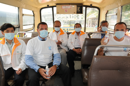 ประมวลภาพงาน “รถเมล์ไทยปลอดภัย รวมพลังสู้หวัด 2009 (Hygiene Bus)”