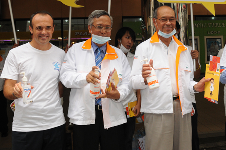ประมวลภาพงาน “รถเมล์ไทยปลอดภัย รวมพลังสู้หวัด 2009 (Hygiene Bus)”
