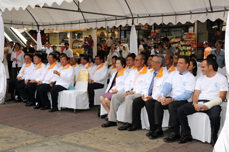 ประมวลภาพงาน “รถเมล์ไทยปลอดภัย รวมพลังสู้หวัด 2009 (Hygiene Bus)”