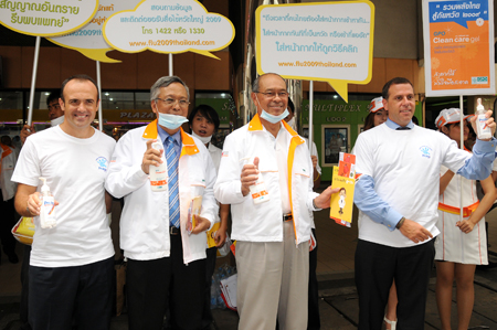 ประมวลภาพงาน “รถเมล์ไทยปลอดภัย รวมพลังสู้หวัด 2009 (Hygiene Bus)”