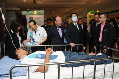 ประมวลภาพการประชุมแลกเปลี่ยนเรียนรู้จากงานประจำสู่งานวิจัย R2R:เพิ่มคุณค่าพัฒนาคนพัฒนาบริการ 16-17 ก.ค.52 ณ รร.ริชมอนด์