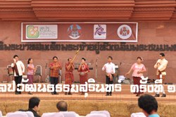 สุรินทร์เคลื่อน มหกรรมศิลปวัฒนธรรมสุรินทร์ ครั้งที่ 1 นำร่องจัดพื้นที่สาธารณะเพื่อศิลปวัฒนธรรมชุมชน