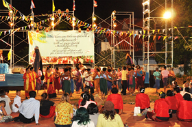 ตลาดนัดศิลปวัฒนธรรม ก่อพื้นที่สร้างสรรค์ ดึงชุมชนถ่ายทอดภูมิปัญญา