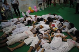 เยาวชนรวมพลังต้านแอลกอฮอล์ สะท้อนปัญหาผ่านตัวละครโชว์ชาวโลก