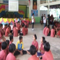 โรงเรียนนำร่องสุรินทร์สร้างสุขปลอดเหล้า