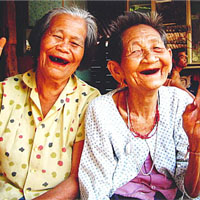 ดูแล “เสาหลักครอบครัว-ชุมชน”