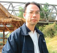 นายสุรพงษ์ กองจันทึก