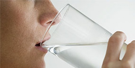 แนะดื่มน้ำ ล้างกระเพาะปัสสาวะรักษาสุขภาพ