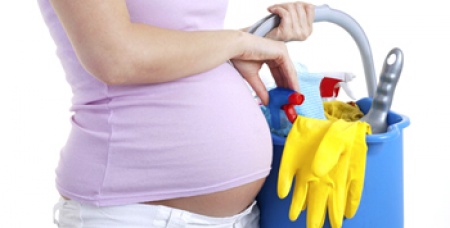 หญิงมีครรภ์เสี่ยงเคมีในบ้าน
