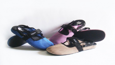 “Hopewear” รองเท้าสุขภาพเพื่อผู้สูงอายุรายได้น้อย