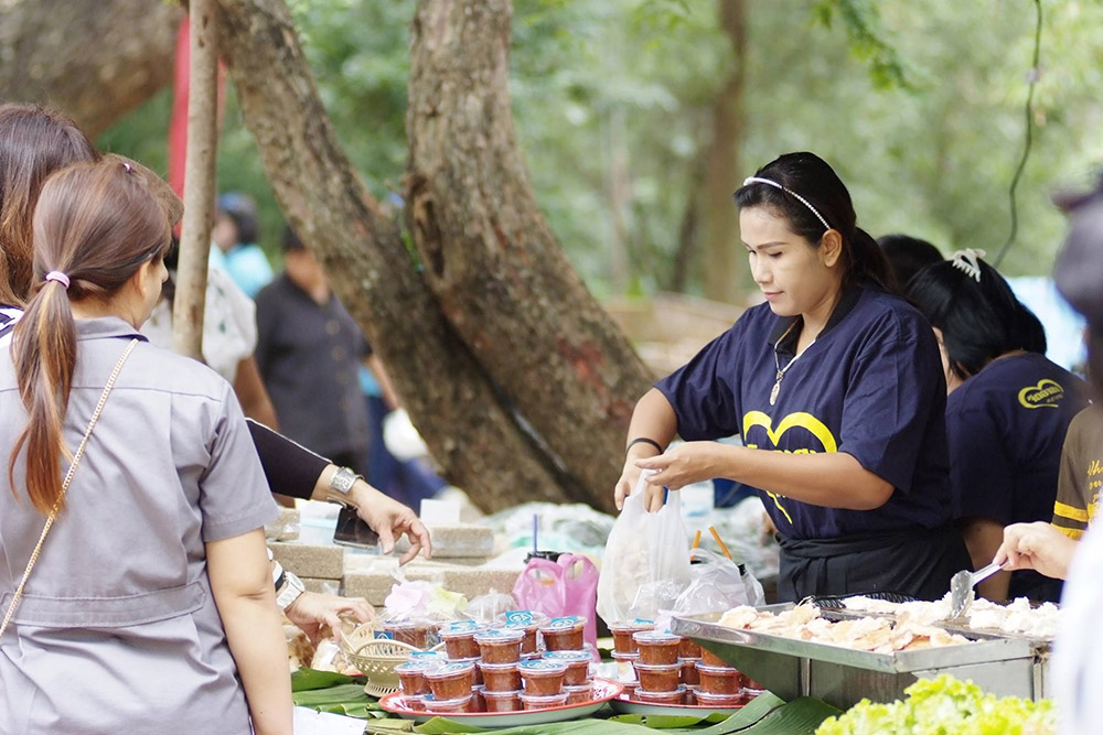 สังคมสุขใจ ครั้งที่ 3 'ตามรอยพระบาท...สัมผัสวิถีเกษตรพอเพียง' thaihealth