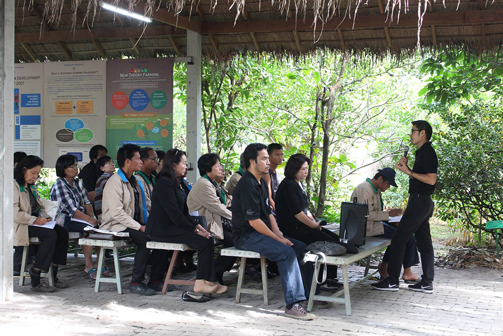 หยั่งราก ผลิใบ 'สามพรานโมเดล' thaihealth