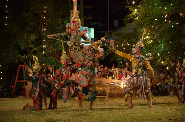 แสดงโขน ชุด 'เริ่มศึกลงกา' ในงานพระนครคีรี  thaihealth
