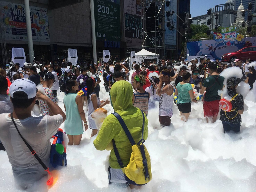 CentralWorld จุดเล่นน้ำปลอดเหล้าใหญ่ที่สุดในกรุงเทพฯ thaihealth
