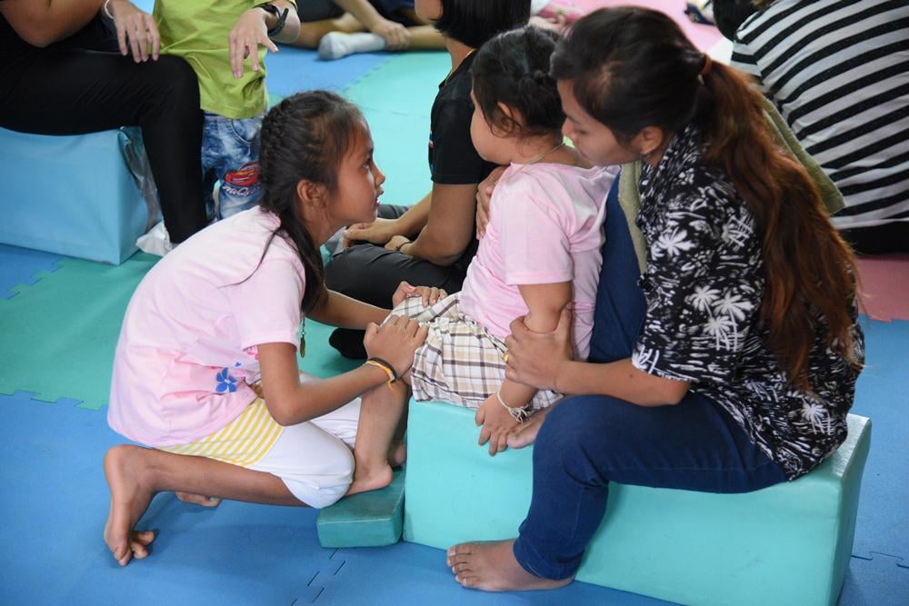 SOOK ACTIVITY จากมือพี่ถึงมือน้อง thaihealth