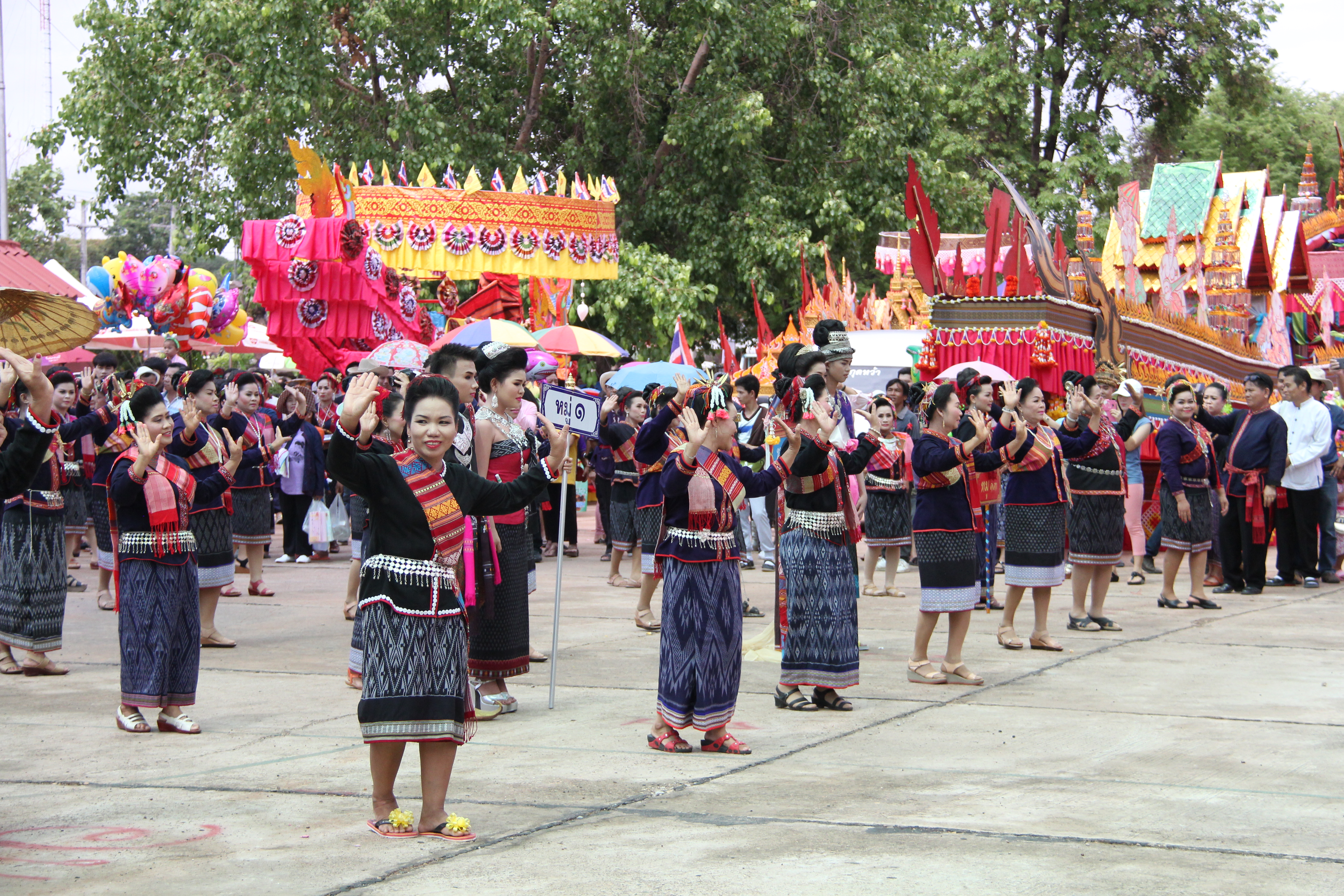 งานประเพณีบุญบั้งไฟตะไลล้าน ประจำปี 2560 thaihealth
