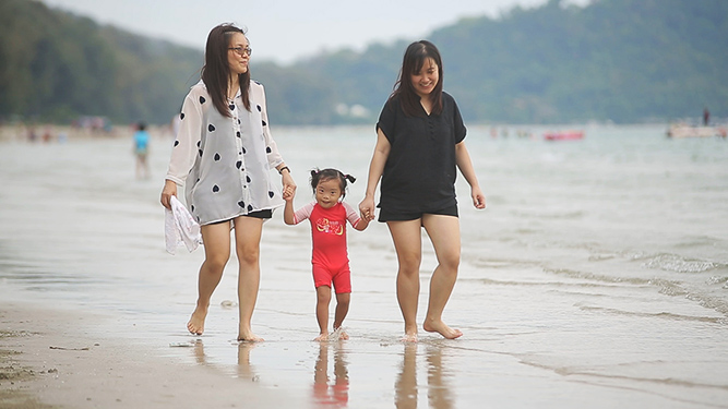 แม่เจี๊ยบพาน้องใบบัวเรียนรู้นอกบ้าน thaihealth
