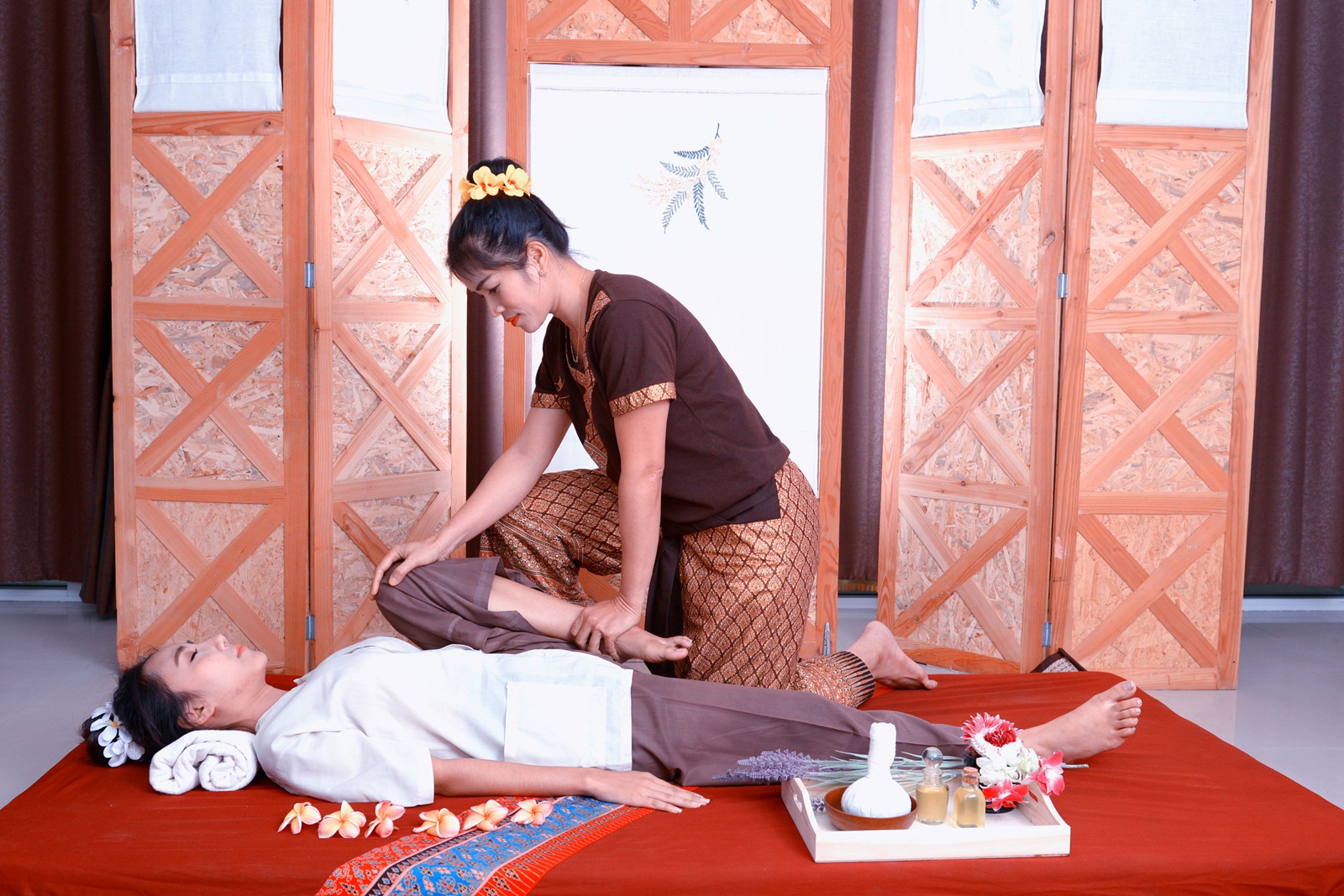 “นวดแผนไทย”บำบัดโรคซึมเศร้า thaihealth
