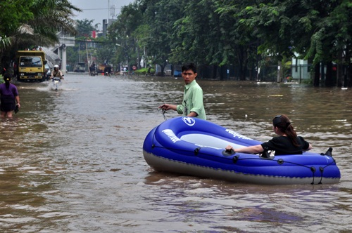 ระดมทีมแพทย์เยียวยาจิตใจผู้ประสบภัยน้ำท่วม thaihealth