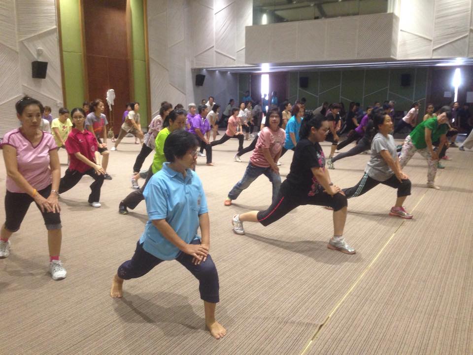 “ซุมบ้า” ส่ายสะบัดลดน้ำหนัก ยิ่งเจิดในงานปาร์ตี้ thaihealth