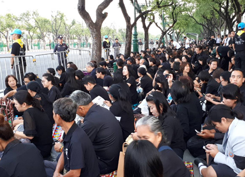 เตรียมตัวให้พร้อมก่อนเข้าร่วมพิธีถวายพระเพลิงฯ thaihealth