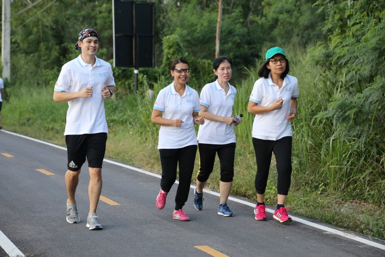 มาขยับ...ลดพุงกันเถอะ thaihealth