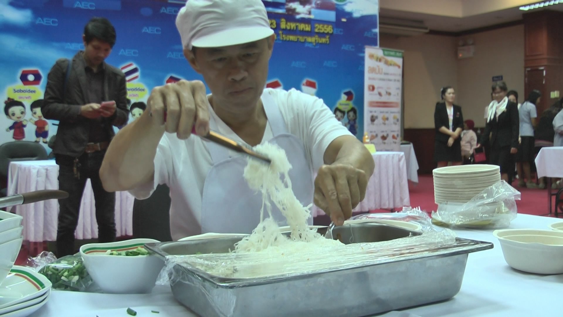 สุรินทร์ จับมือโรงพยาบาลสร้างต้นแบบองค์กรลด หวาน มัน เค็ม  thaihealth