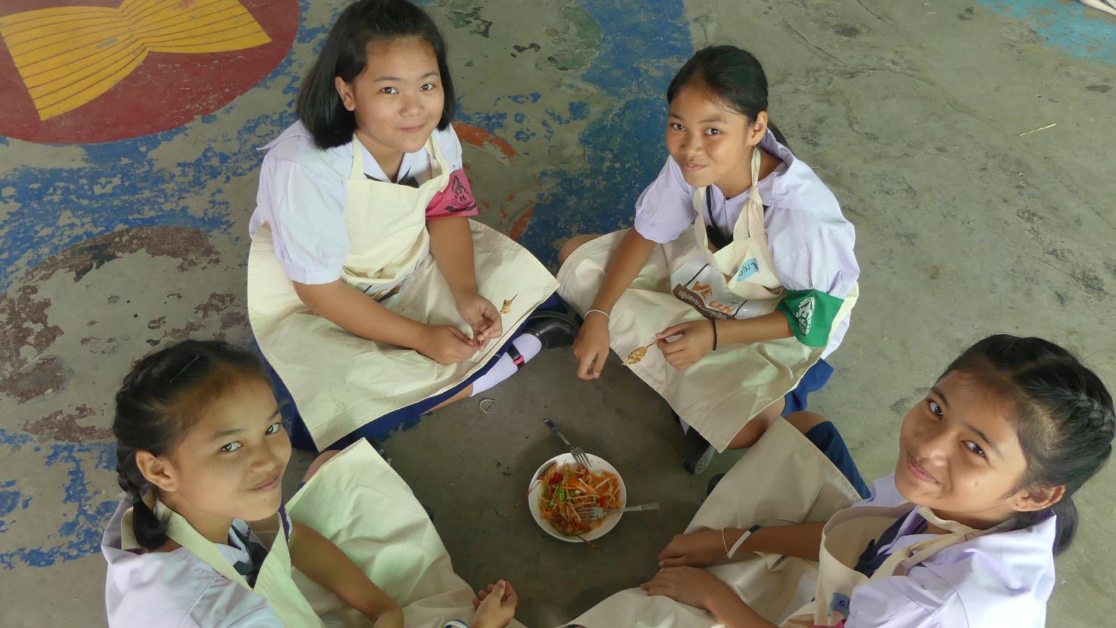 'ถาดหลุมสีเขียว' ส่งเสริมอาหารกลางวันยั่งยืน thaihealth