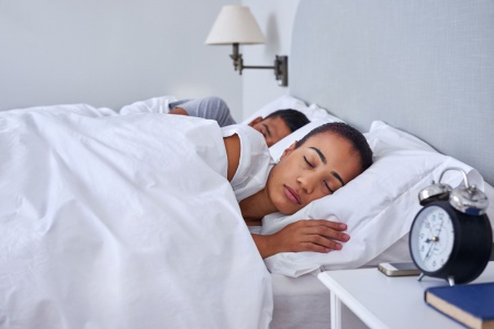 นอนเท่าไร ถึงเรียกว่า “นอนเกิน”