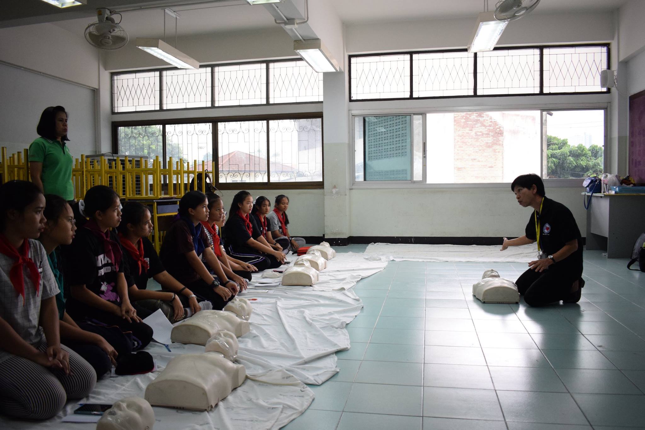นำร่องสร้างนักเรียนอาสาพยาบาล ปลูกจิตสำนึกจิตอาสาช่วยผู้ป่วยฉุกเฉิน thaihealth