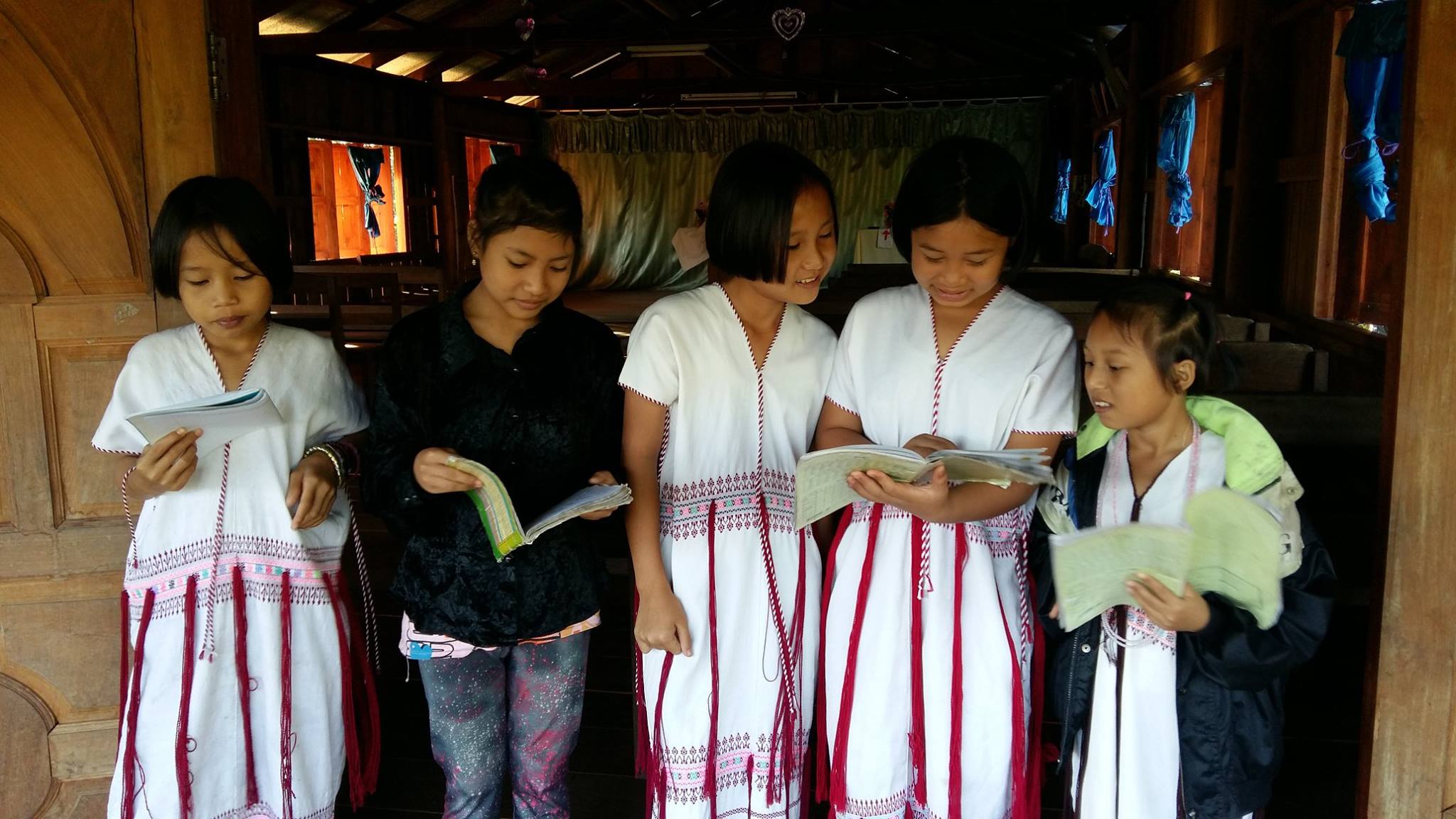 วัฒนธรรม ‘การอ่าน’ ในลมหายใจ ‘ปกาเกอะญอ’ thaihealth