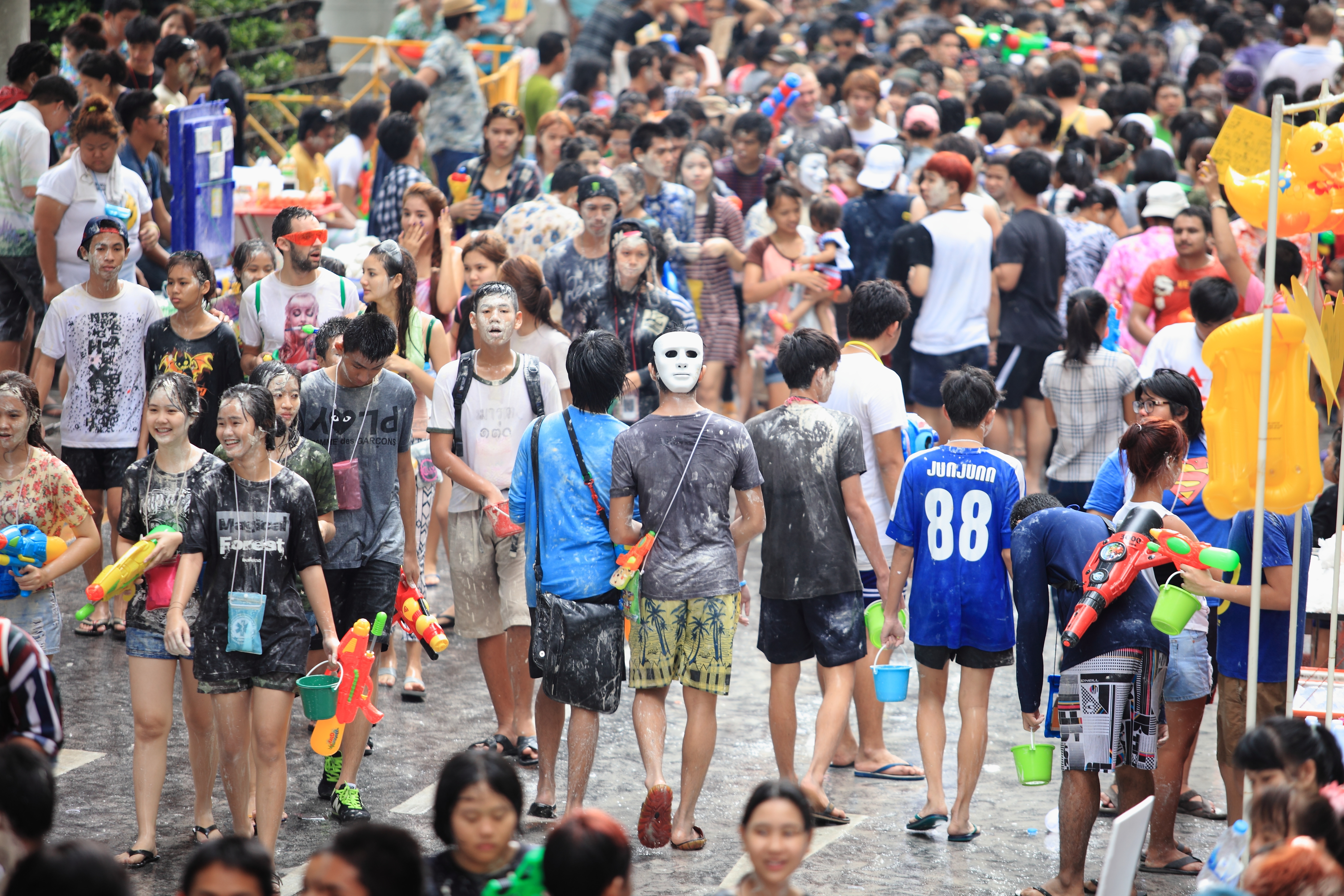 8 วิธีขับขี่ปลอดภัยช่วง ‘สงกรานต์’ thaihealth