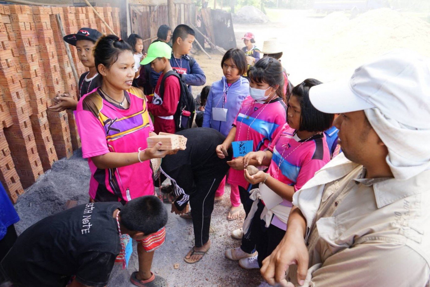 'ปั้นคนปั้นดิน-เป็ดยิ้ม' เรียนรู้อย่างมีความสุข thaihealth