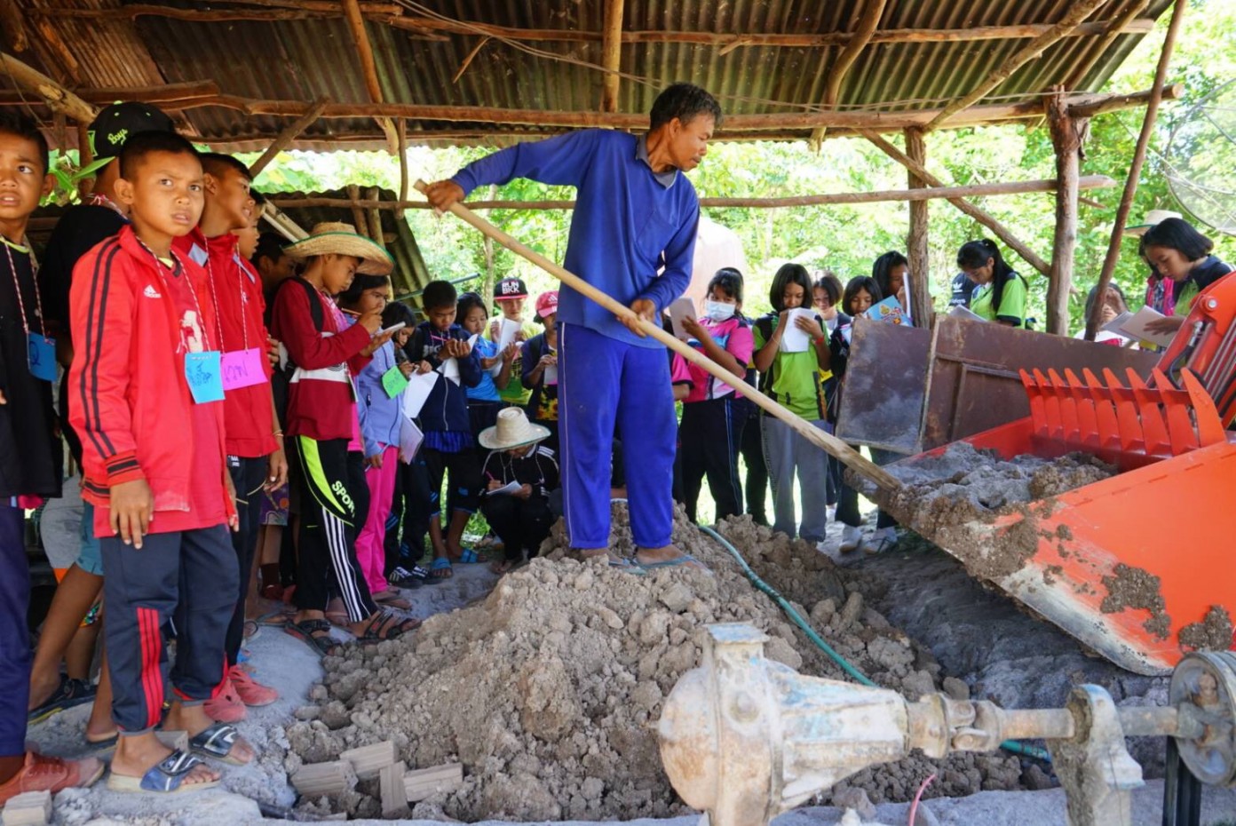 'ปั้นคนปั้นดิน-เป็ดยิ้ม' เรียนรู้อย่างมีความสุข thaihealth