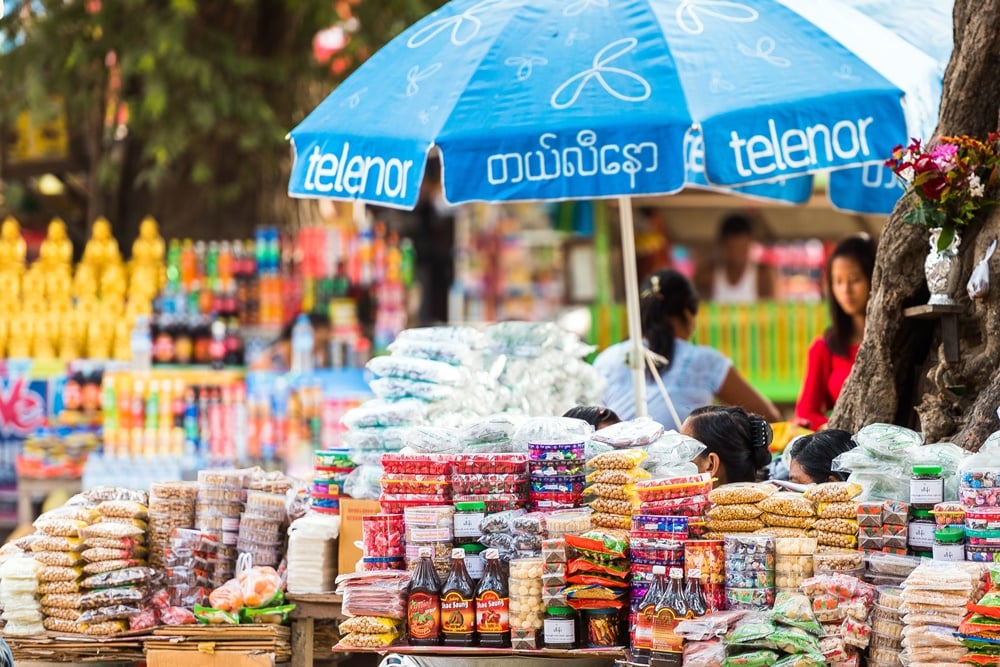 ตรวจสอบสินค้าอันตรายตลาดชายแดนไทย thaihealth