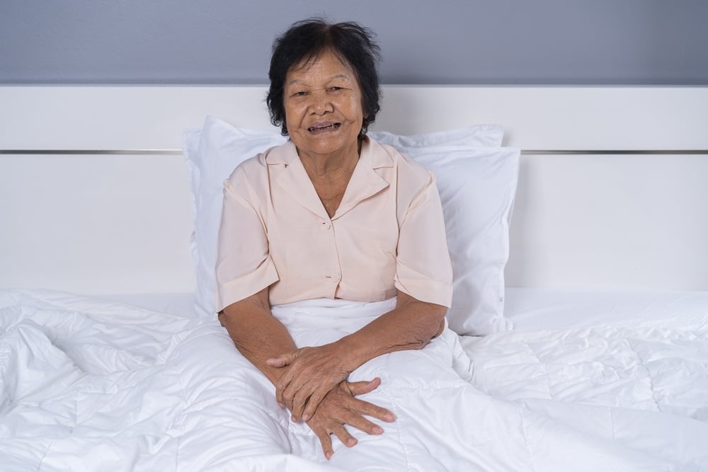 จัดสรรงบประมาณ จ้างนักบริบาลชุมชนดูแล ผู้สูงอายุติดเตียง thaihealth